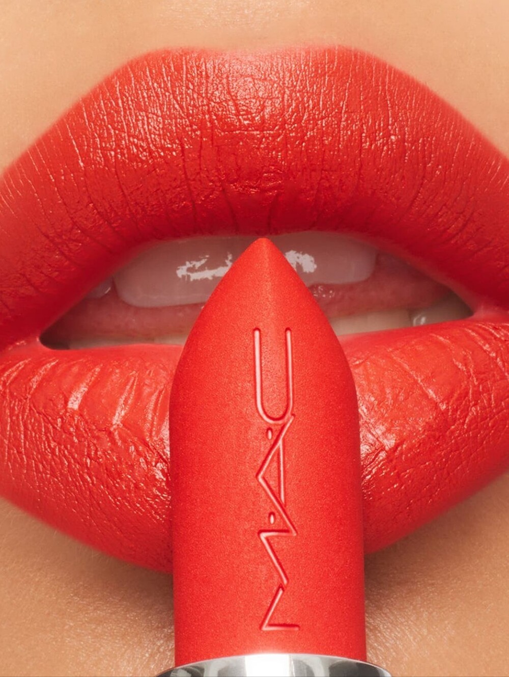 MAC Cosmetics Bold Orange-Red Lipstick - Vibrant Satin Finish